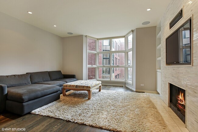 Foto del edificio - 1701 N Halsted St