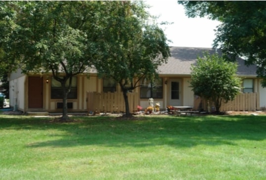 Primary Photo - Andover Court Apartments