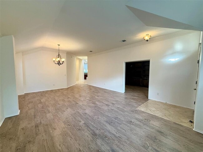 Building Photo - 6106 Skahan Ln