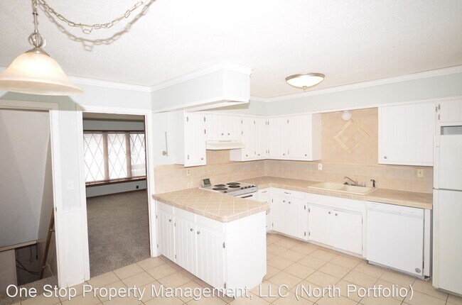 Building Photo - 2 br, 2 bath House - 6492 Blue Ridge Blvd
