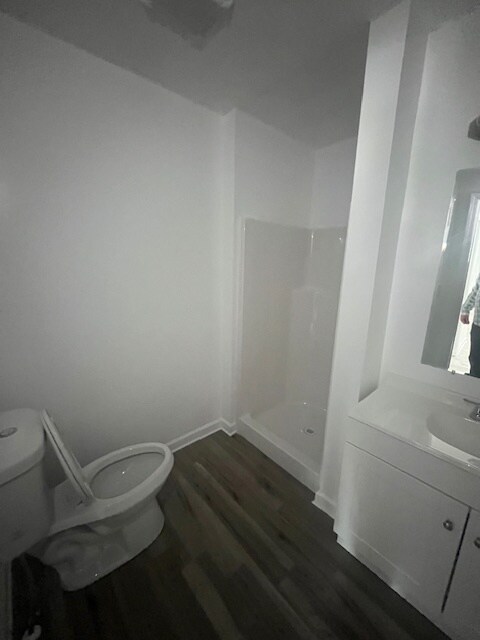 Foto del edificio - 403 Maple Ave