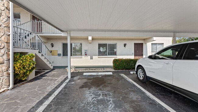 Foto del edificio - CAPE CORAL ONLY FOR $1,600 MONTH