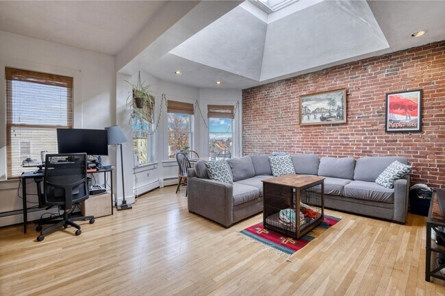 Foto del edificio - 258 Hampshire St