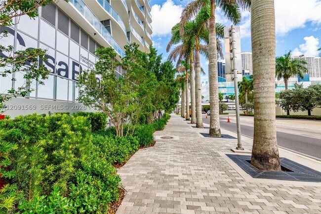 Foto del edificio - 1400 Biscayne Blvd