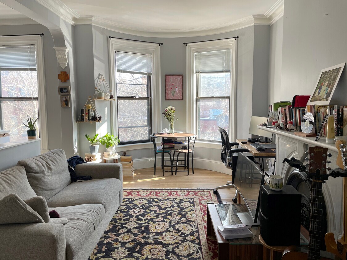 Foto principal - 39 Warren Ave