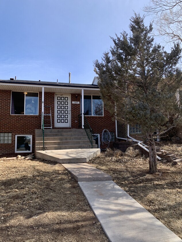 Primary Photo - 1357 N 17th St