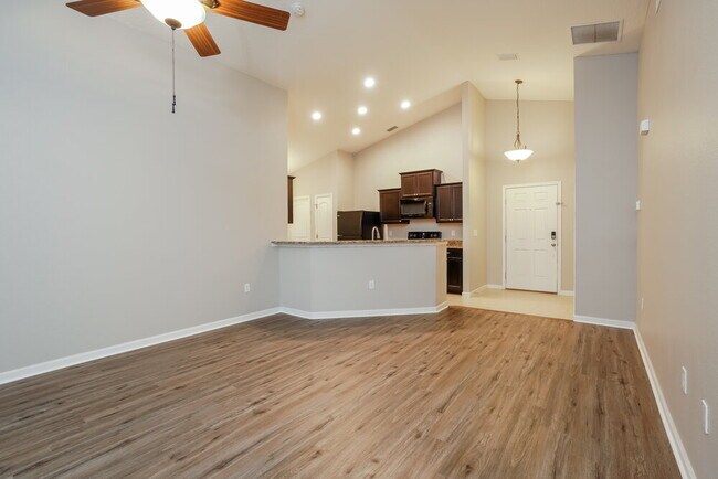 Foto del edificio - 3340 Ridgeview Dr