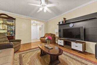 Building Photo - 61-15 98th St