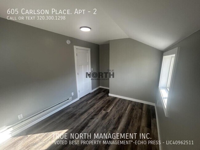 Foto del edificio - 605 Carlson Pl