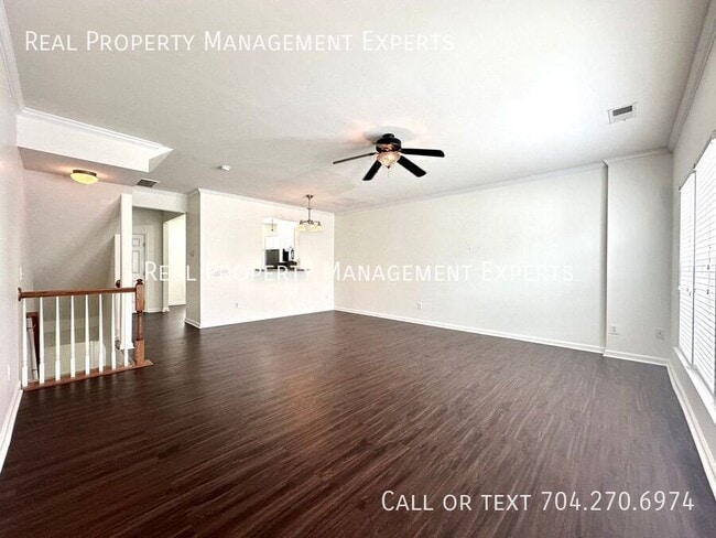 Building Photo - 12757 Bullock Greenway Blvd