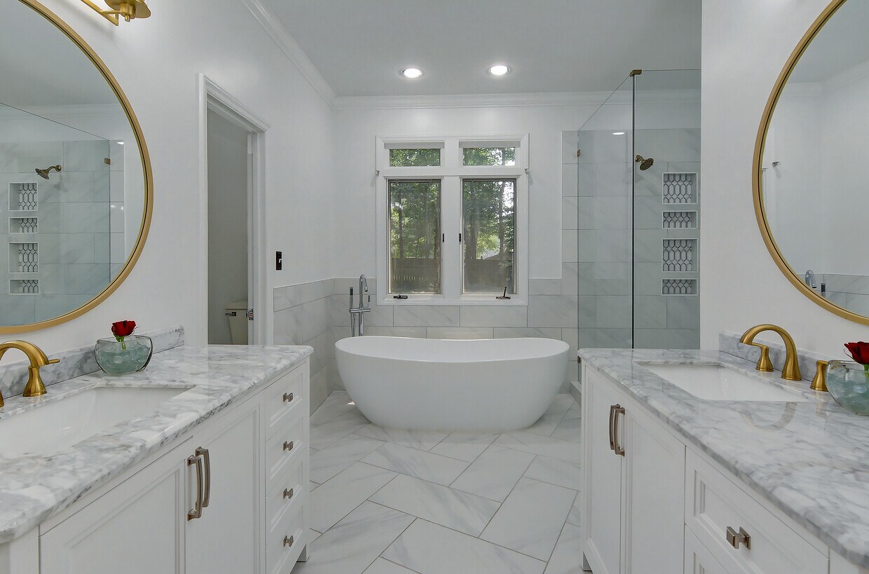 Primary Photo - 801 Brightwood Ln