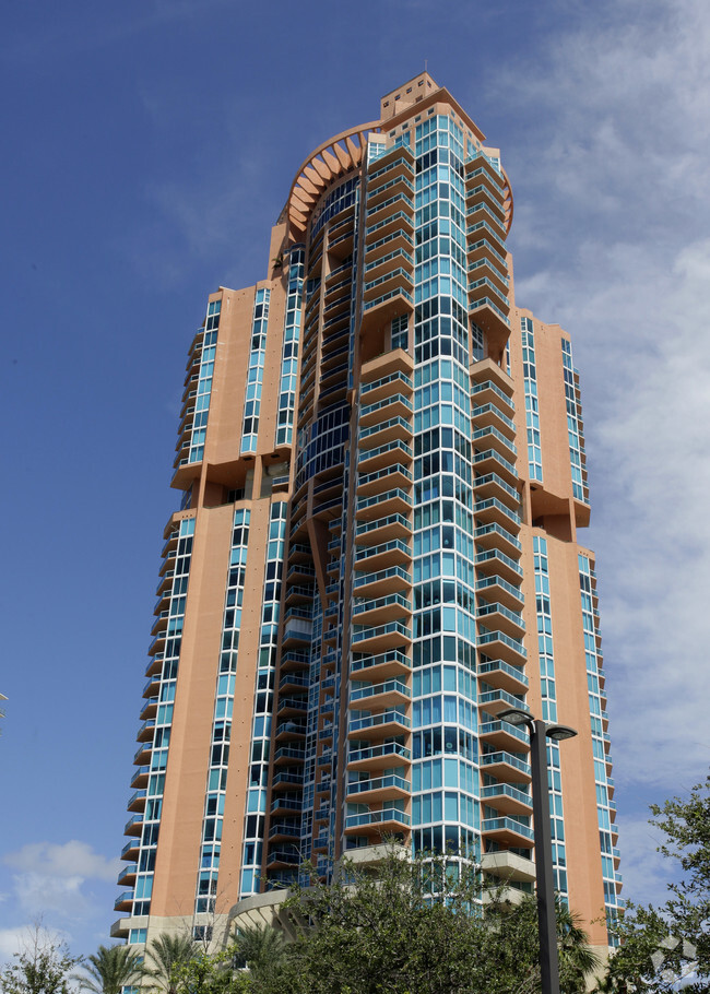 Building Photo - Portofino Tower