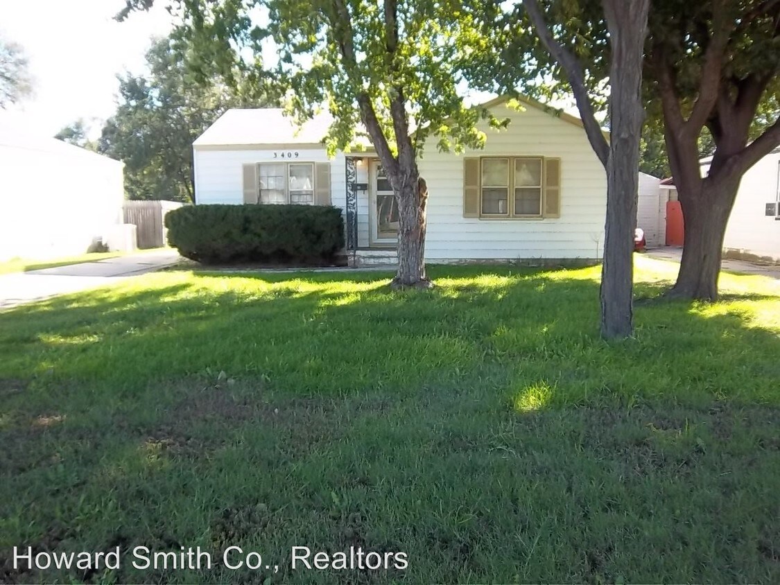 Foto principal - 3409 S Hughes St