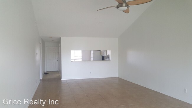 Building Photo - 2 br, 2 bath House - 208 Furse Lake Cir #D-10