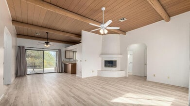 Building Photo - 14428 N Lariat Ln