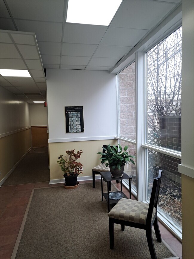 Foto del edificio - 915 S Oak Park Ave