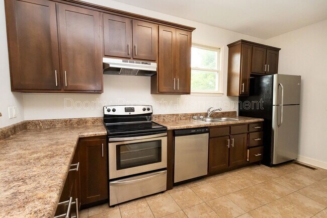 Foto del edificio - 226 N Hickory St
