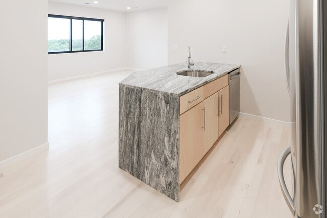 2 BR, 1 BA - XLVII West Elm