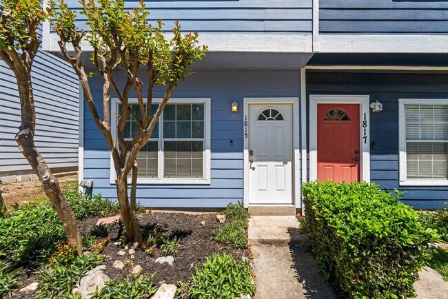 Foto del edificio - 1815 Gary's Park St