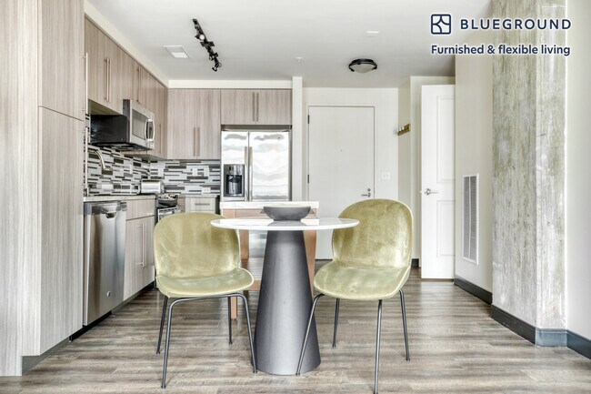 Foto del edificio - 625 H St NE