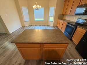 Building Photo - 105 Rhew Pl