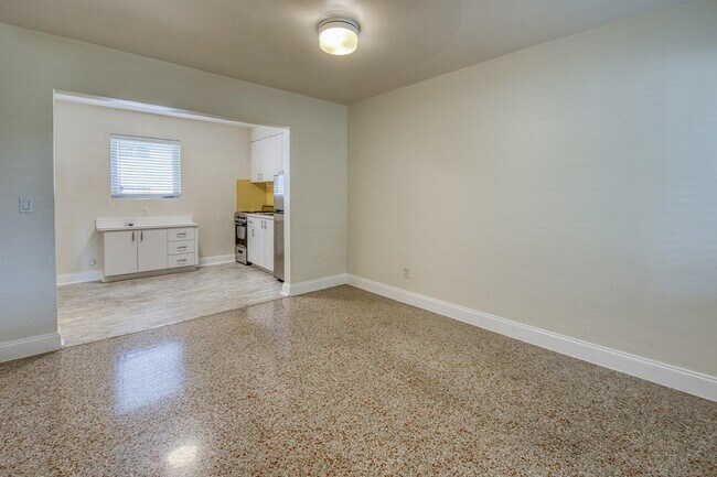 Building Photo - 101 South Palmway-