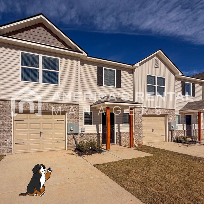 Foto del edificio - DEPOSIT PENDING! MOVE IN SPECIALS! Stylish two level home with open concept living for rent in Li...