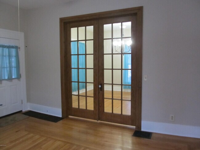 Foto del edificio - 517 Washington St