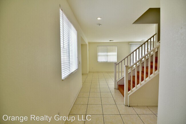 Foto del edificio - 3 br, 2.5 bath House - 8439 Regal Hills Ct