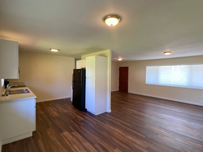 Building Photo - Charming 3BR/2BA Home on the Dry Side of Waimea