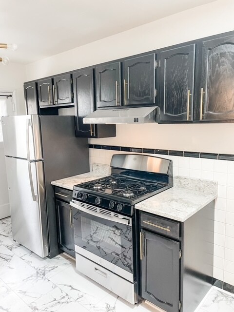 Foto del edificio - 8150 Whitburn Dr