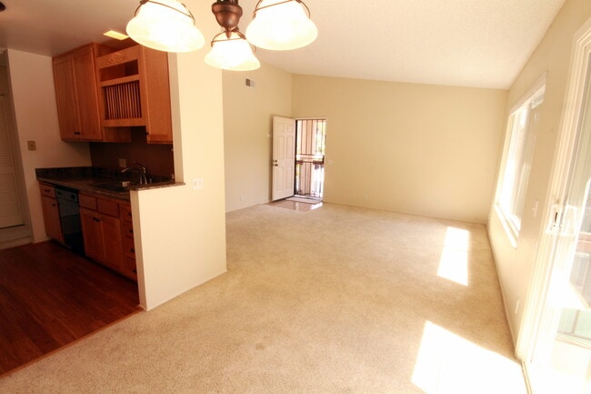 Building Photo - 4075 Rosenda Ct