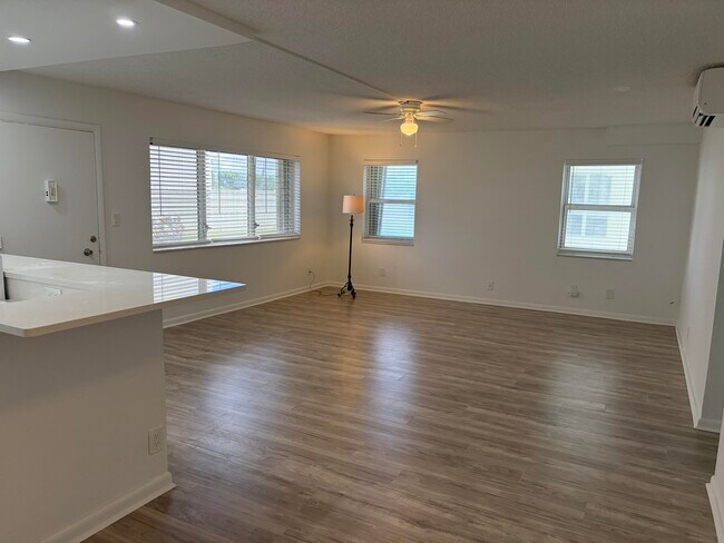 Foto del edificio - 3600 N Ocean Dr