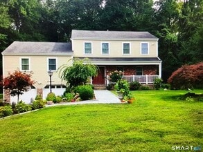 Building Photo - 133 Musket Ridge Rd