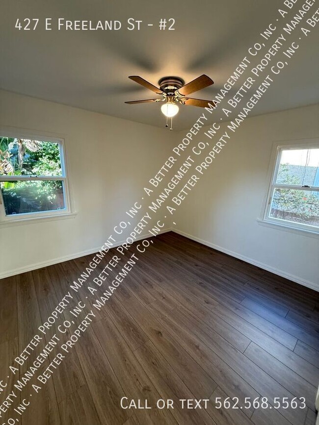 Foto del edificio - Bixby Knolls Updated Lower Unit w/Plank Fl...