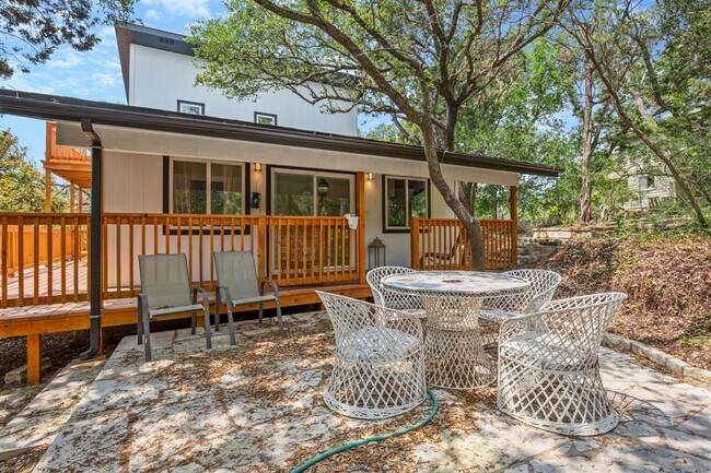 Foto del edificio - 3904 Highland Dr