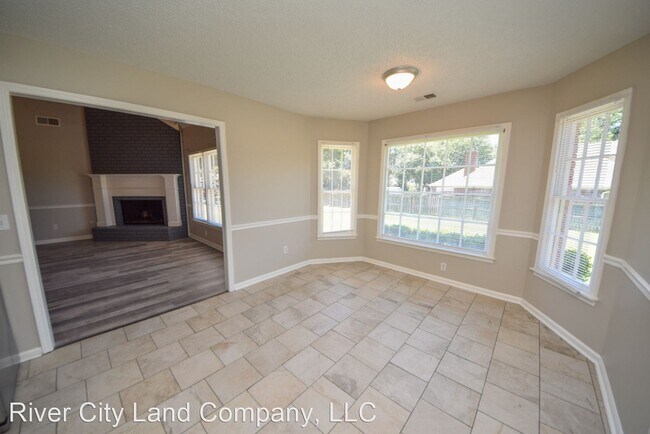 Building Photo - 5 br, 3.5 bath House - 865 Heather Lake