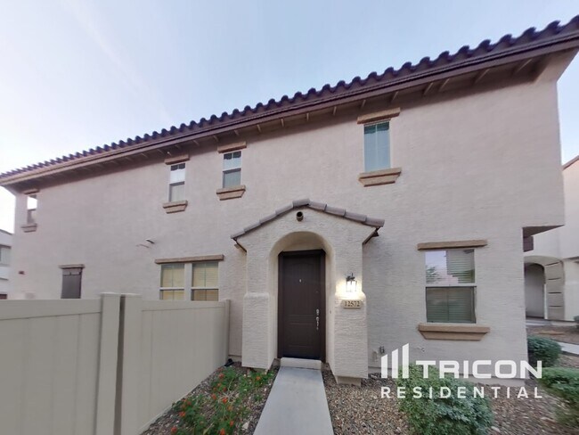 Foto del edificio - 12572 W Lindbergh Dr