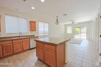 Building Photo - 39904 N Bell Meadow Trail