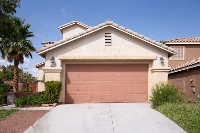 Foto del edificio - Summerlin four bedroom with pool/spa