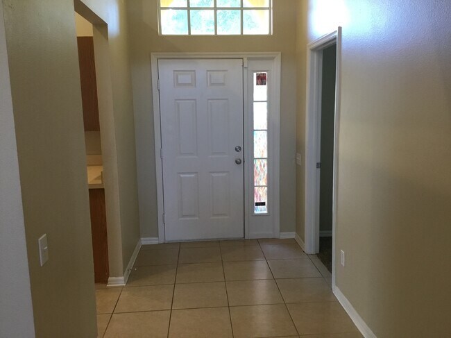 Foto del edificio - 10625 Cami Ct