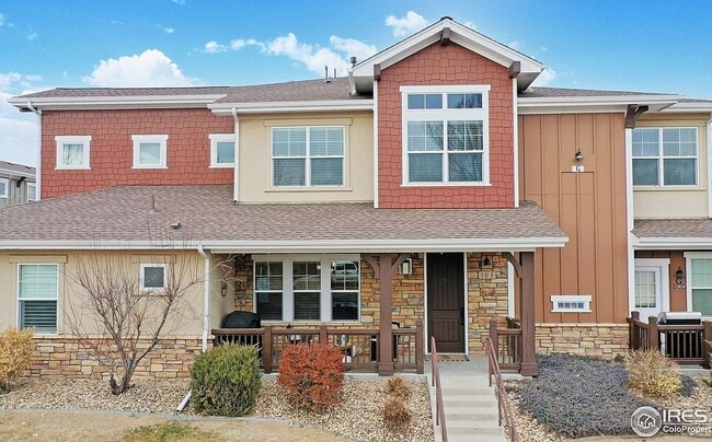 Foto del edificio - 5850 Dripping Rock Ln