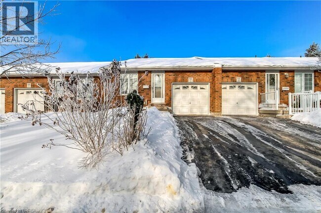 Photo du bâtiment - 66 Harris Ave