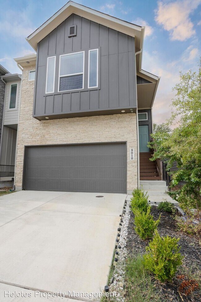 Foto del edificio - 3 br, 2.5 bath House - 8010 Needle Creek