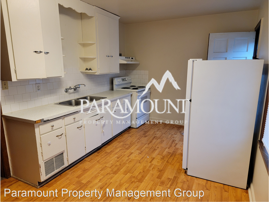 Primary Photo - 2 br, 1 bath House - 924 Pacific Ave #B