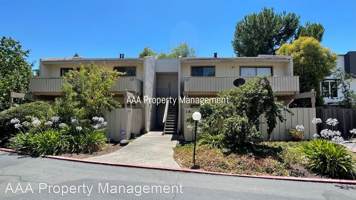 Primary Photo - 3 br, 2 bath House - 2650 Jones Rd #15