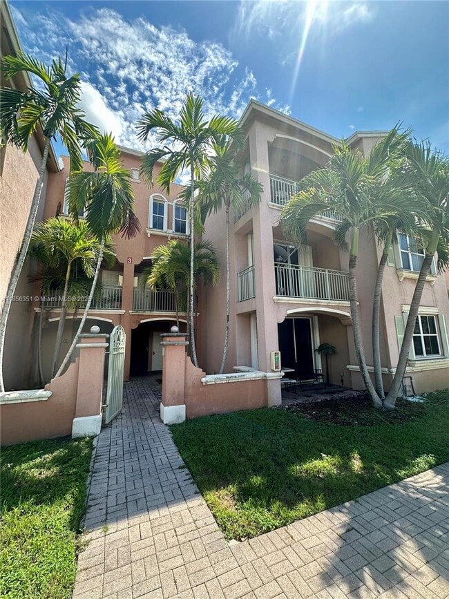 Building Photo - 6630 NW 114th Ave