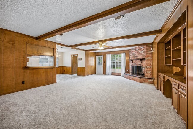 Building Photo - 11926 Waldemar Dr