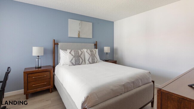 Foto del edificio - 1455 E Katie Ave