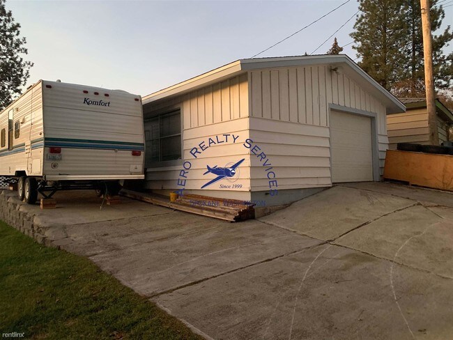 Foto del edificio - 5 br, 2 bath House - 3427 W Crown Pl